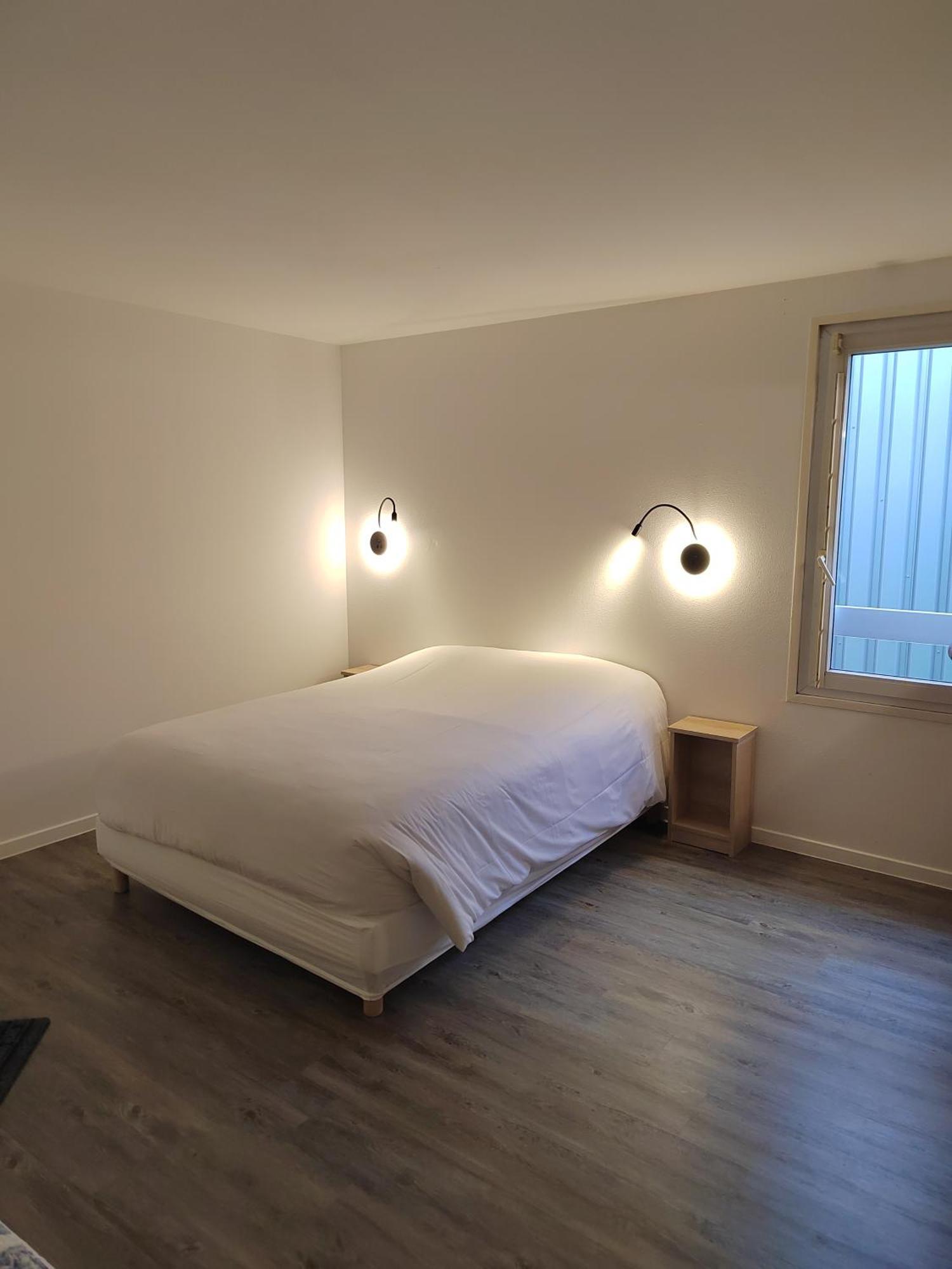 Fasthotel Paris Ouest Bouafle Bagian luar foto
